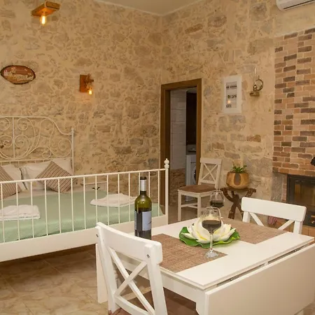 La Casa De Ioanna Daire *