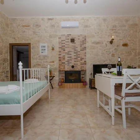 公寓 La Casa De Ioanna *